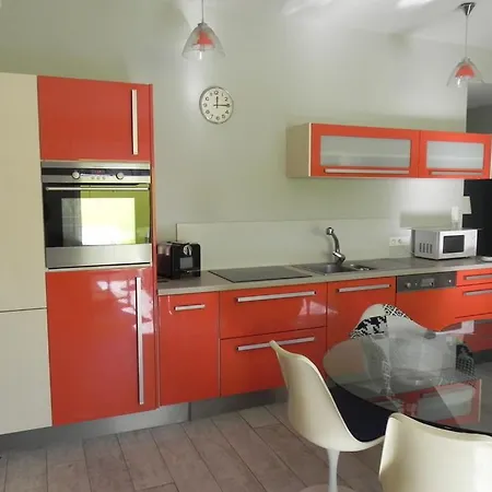 Les Mouettes 莱萨布勒-多洛讷